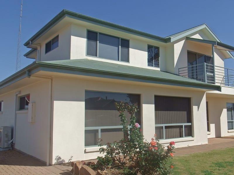 13 Wishart Street, Tumby Bay, SA 5605 House for Sale