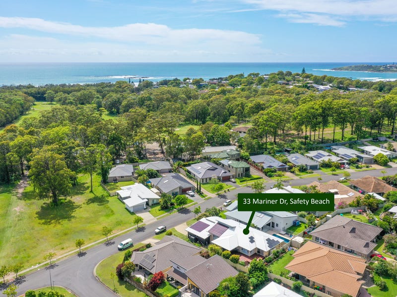 33 Mariner Drive, Safety Beach, NSW 2456