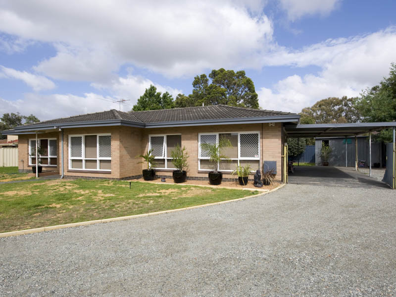 1 Dawson Street, Armadale, WA 6112