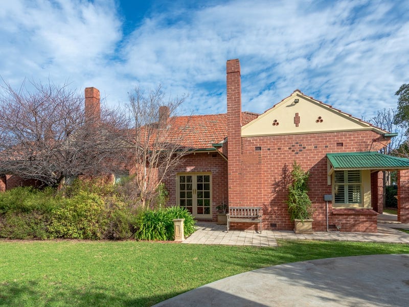 1 King Street, Brighton, SA 5048 Property Details