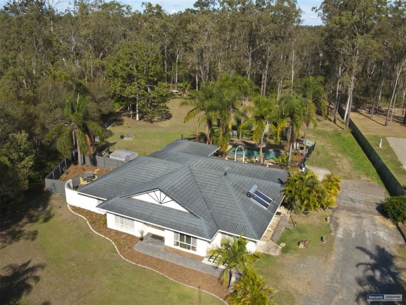 2 Kensington Drive, Munruben, Qld 4125 Property Details