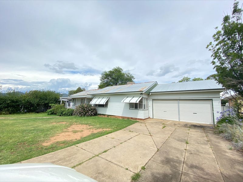 35 Hillvue Road, South Tamworth, NSW 2340