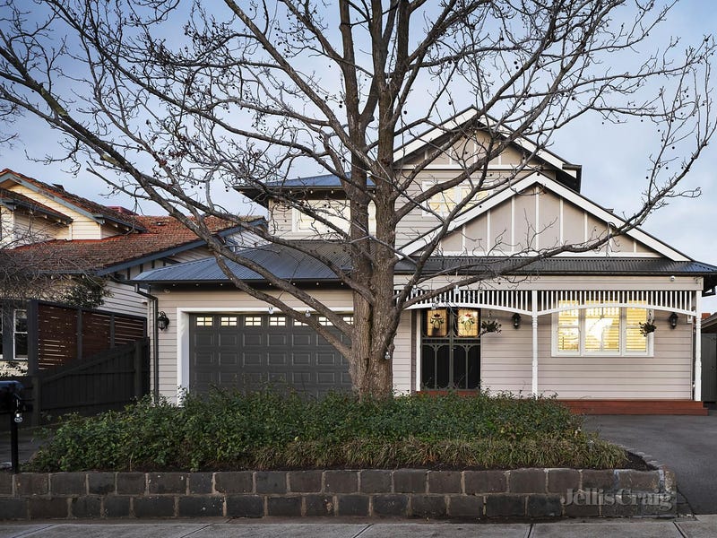 4 Iffley Court, Ivanhoe, Vic 3079 - Property Details