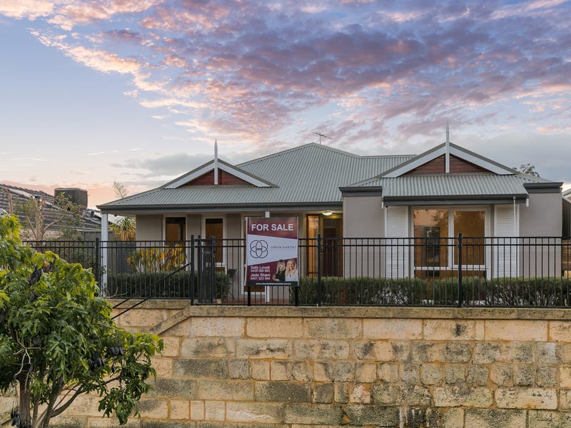 15 Lambeth Circle, Wellard, WA 6170