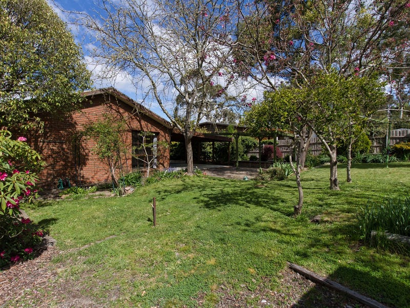 52 Washington Lane, Woodend, Vic 3442 Property Details