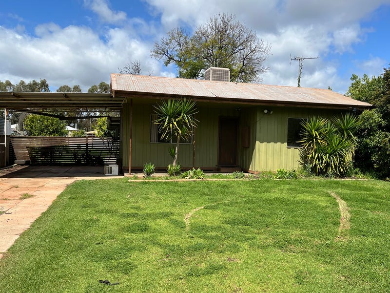 12 Parke Street, Robinvale, Vic 3549 Property Details