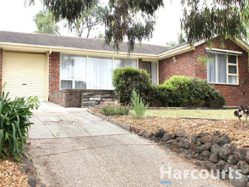 53 Edina Road, Ferntree Gully, VIC 3156