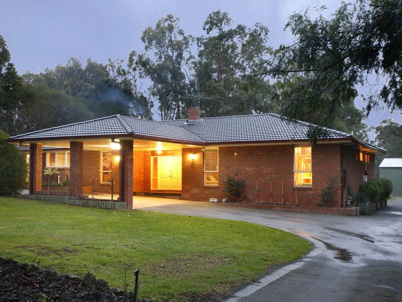 12 Chambers Road, Bunyip, Vic 3815 Property Details