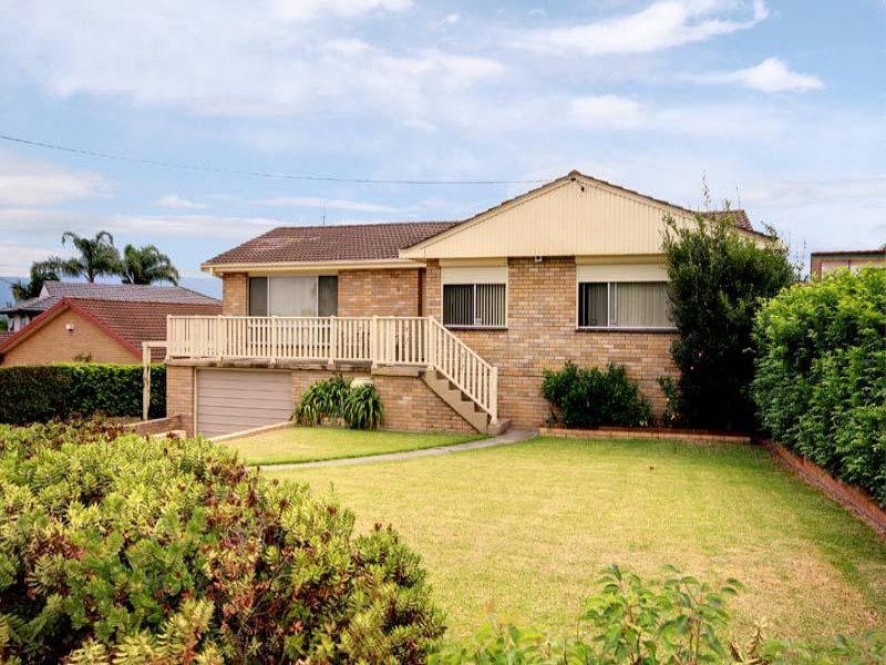 4 Lakeside Dr, Kanahooka, NSW 2530 Property Details