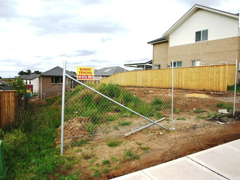 26 Gilchrist Drive, Campbelltown, NSW 2560