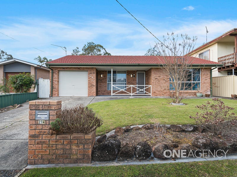 214 Walmer Avenue Sanctuary Point NSW 2540 realestate .au