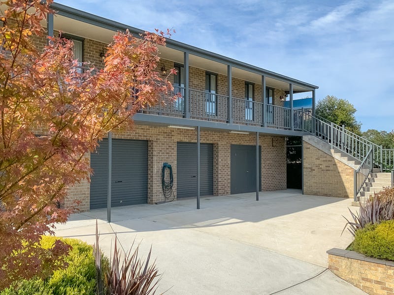 Real Estate & Property for Sale in Chirnside Park, VIC 3116