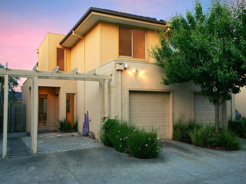 3/2 Coventry Drive, Sandhurst, Vic 3977 Property Details