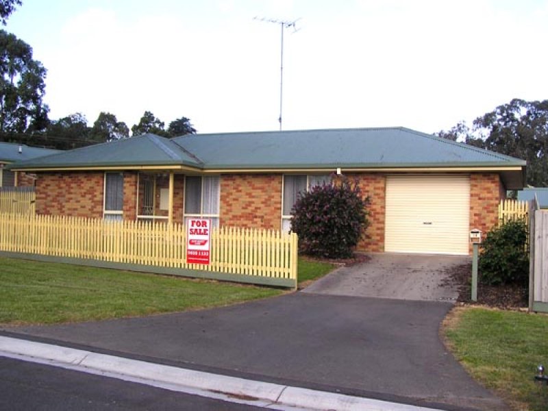 Unit 12, Blue Gum Village, Korumburra, Vic 3950 Property Details