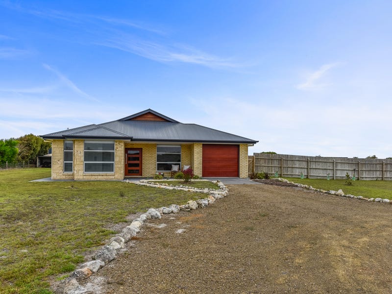 26 Lakeside Drive, Beachport, SA 5280 House for Sale