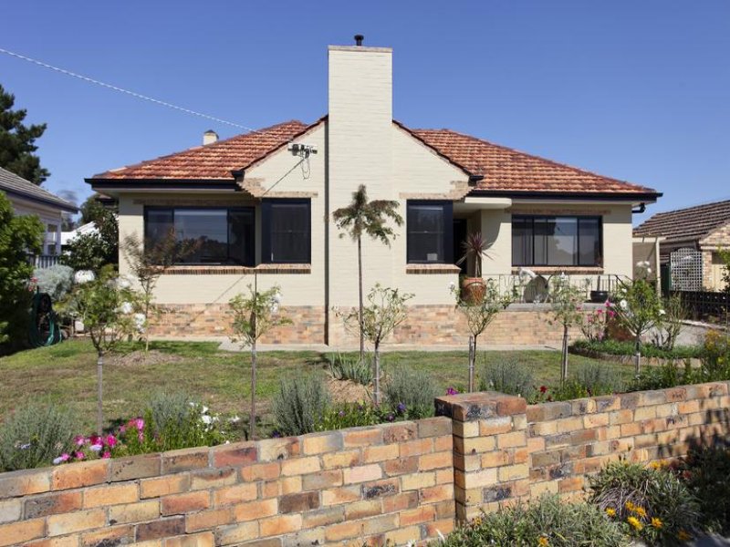 2 Bendigo Cres, Flora Hill, VIC 3550 2 Bendigo Cres, Flora Hill, VIC 3550