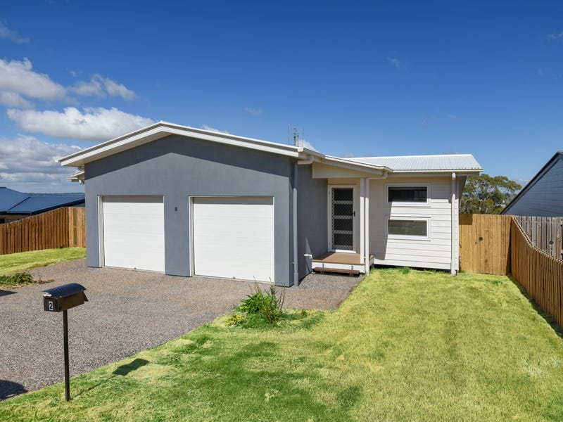 2/8 Kershaw Close, Cranley, QLD 4350