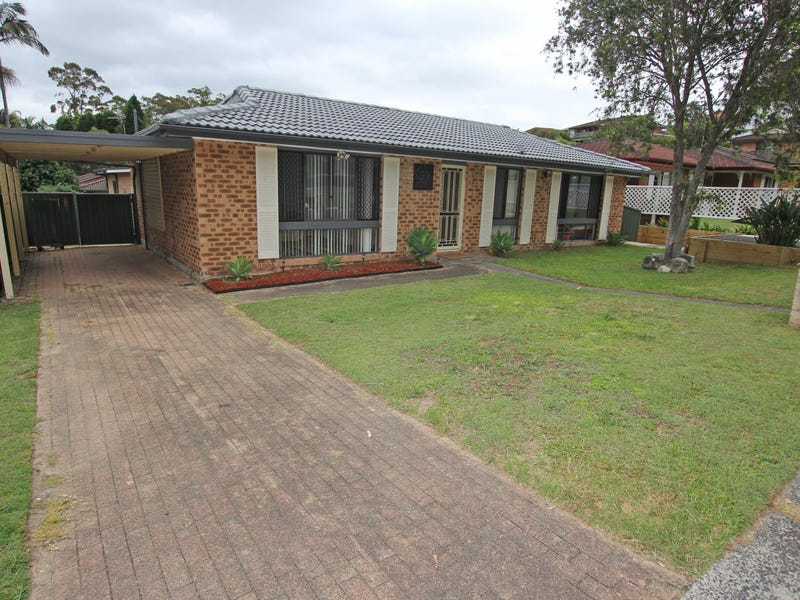 17 Strand Avenue, Narara, NSW 2250