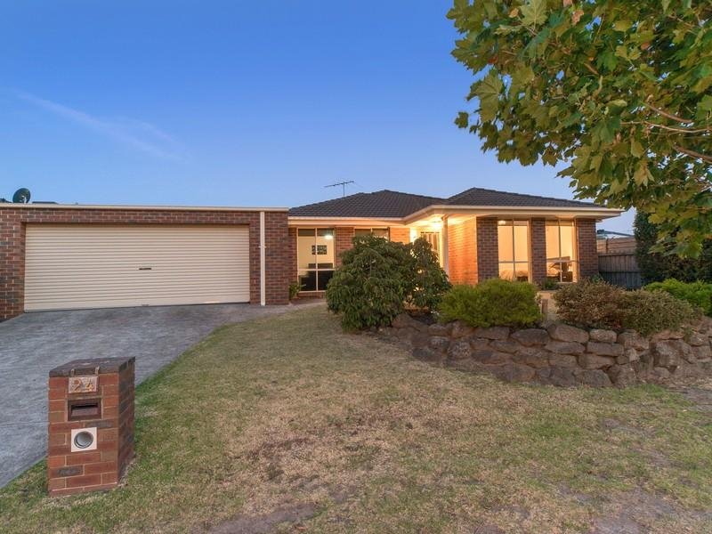 24 Dorothy Crescent, Mornington, Vic 3931 Property Details