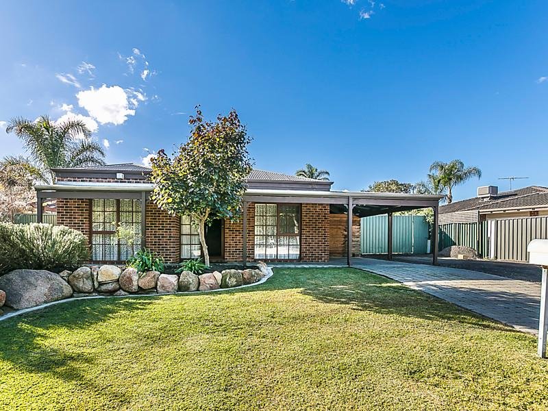 72 Trailwood Drive, Woodvale, WA 6026 Property Details