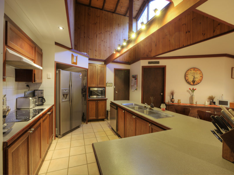 12 Roach Road, Kalamunda, WA 6076