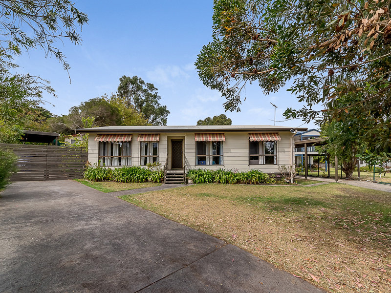 41 DRIFTWOOD DRIVE, Cowes, Vic 3922 Property Details