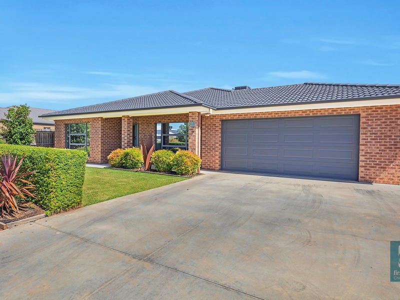 11 Lakeview Drive, Moama, NSW 2731 House for Sale