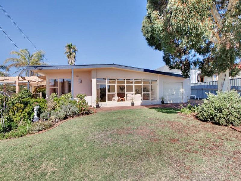 2 Penong Street, Seaview Downs, SA 5049