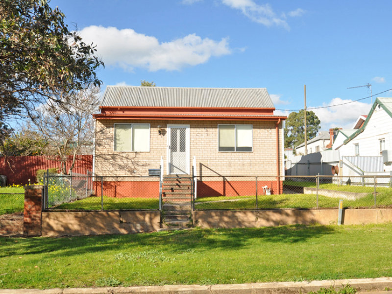 6 Stewart Street, Junee, NSW 2663 Property Details