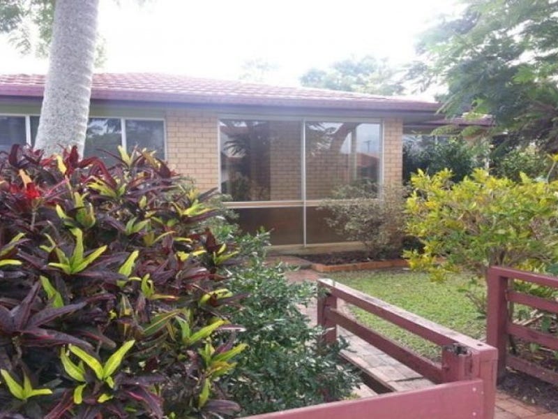 17 Sunderland Drive, Banksia Beach, QLD 4507