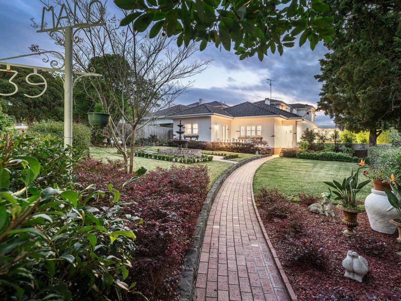 Houses for Sale in VIC (+1 location) Pg. 60