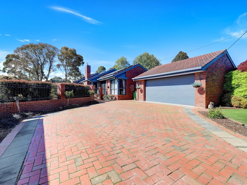41 Rosemary Avenue, Croydon Hills, VIC 3136