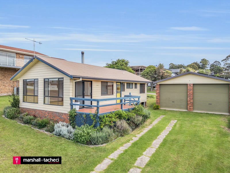 38 West Street, Bermagui, NSW 2546 House for Sale