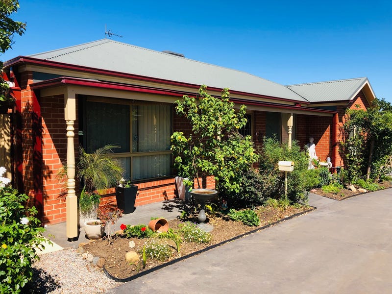 73 Symonds Street, Golden Square, VIC 3555