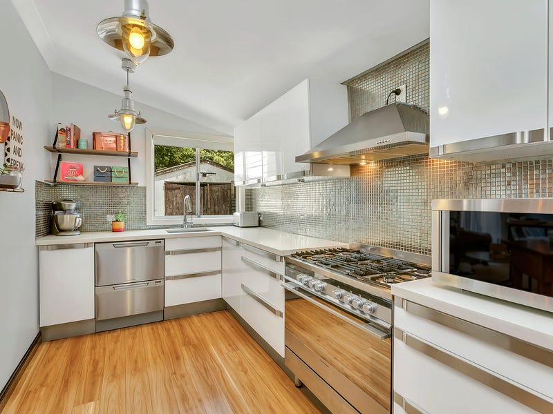 26 Barton Street, Katoomba, NSW 2780 Property Details