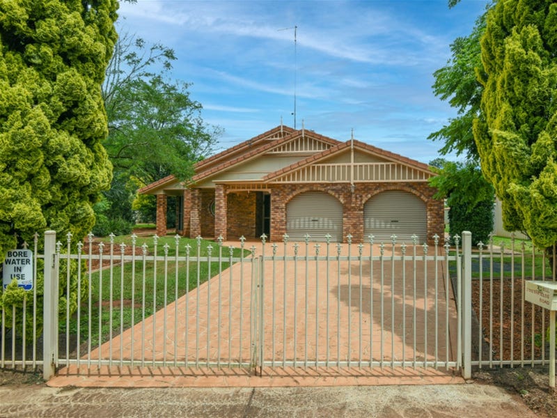 35 Highfields Road, Highfields, Qld 4352 - Property Details