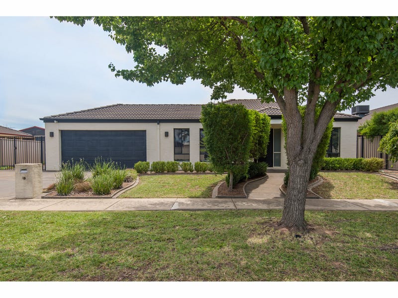 69 Hawkins Street, Shepparton, VIC 3630