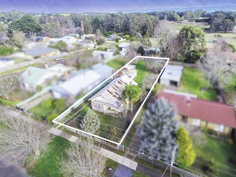 23 Cosmo Road, Trentham, Vic 3458 Property Details