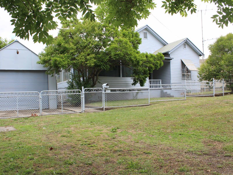 45 Lockhart Street, Adelong, NSW 2729 Property Details
