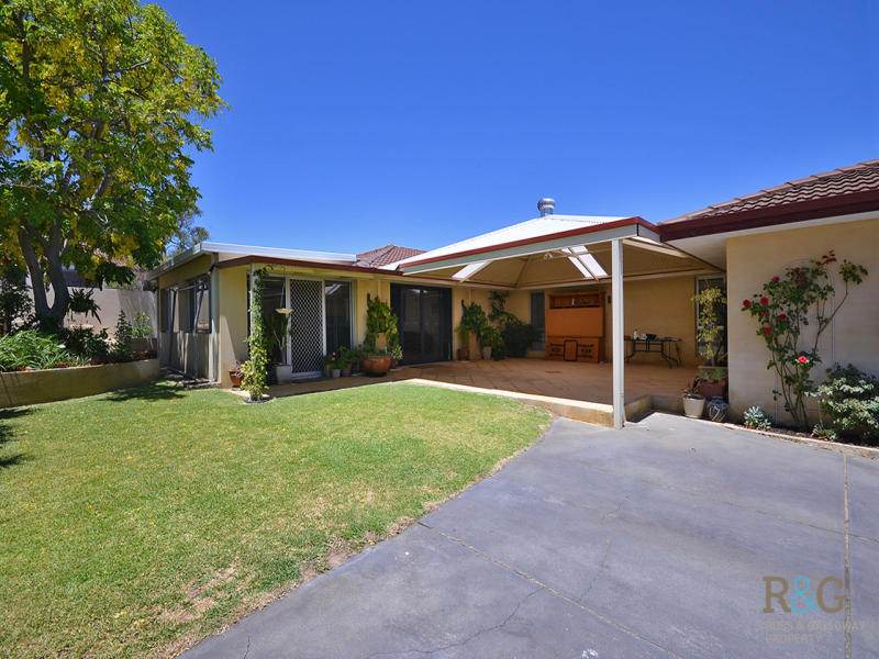 8A French Road, Melville, WA 6156 Property Details
