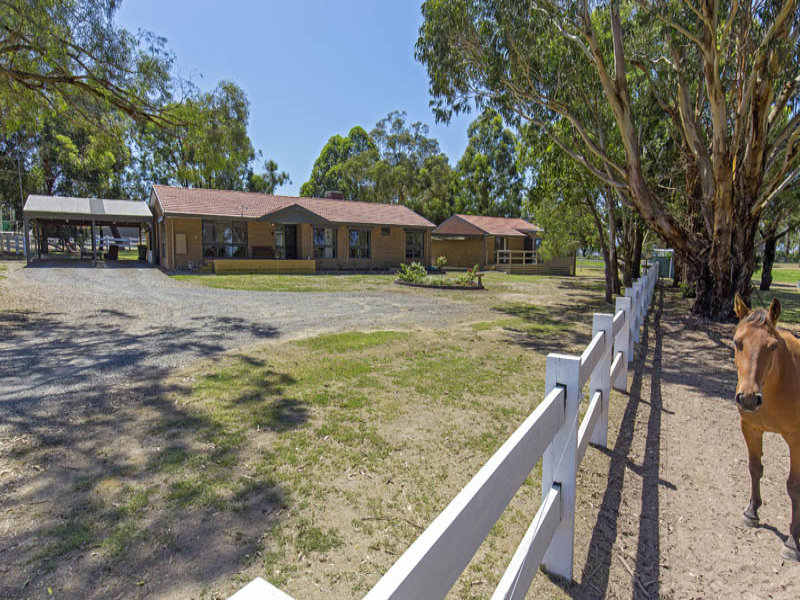 8 Japonica Drive, Yarra Glen, VIC 3775