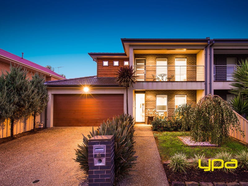 45 Bloomsbury Drive, Taylors Hill, VIC 3037