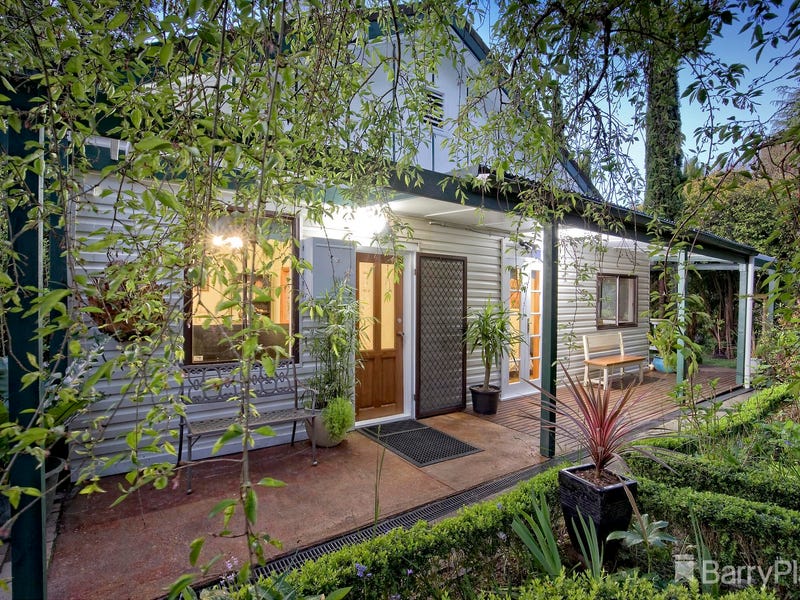 101 103 Woori Yallock Road, Cockatoo, Vic 3781 Property Details