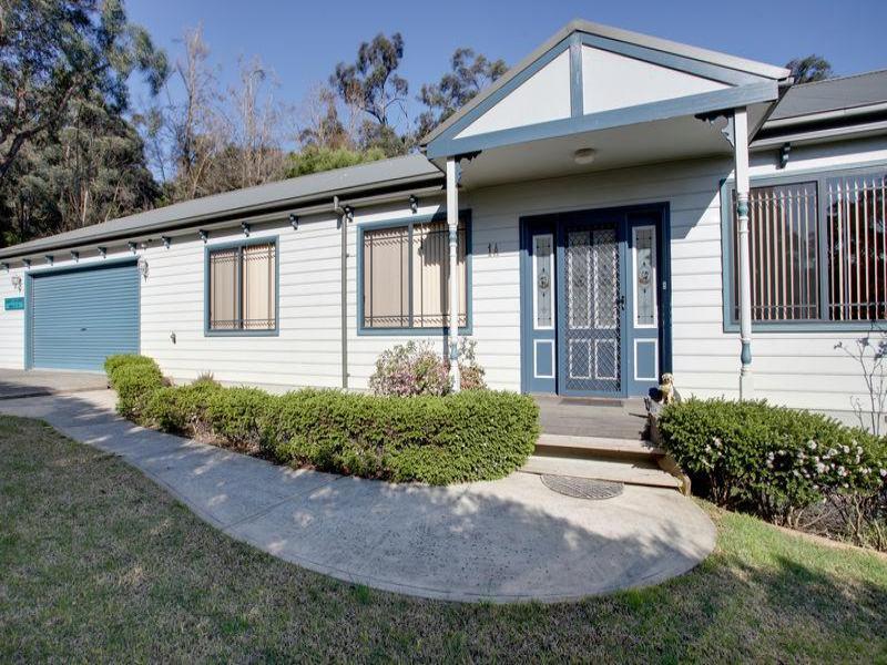 1A Belgrave Avenue, Cockatoo, VIC 3781