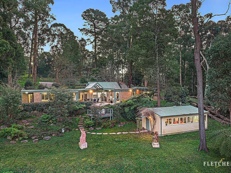 1 Peters Road, Belgrave, VIC 3160