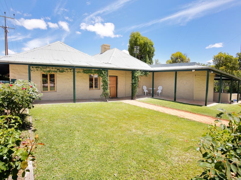 16 Ludgvan Street, Burra, SA 5417 House for Sale