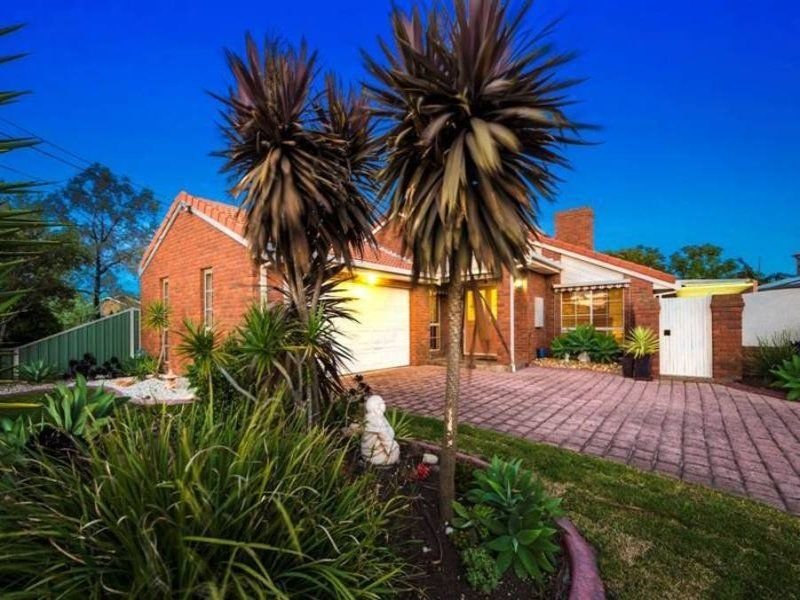 13 Ovington Place, Altona Meadows, VIC 3028