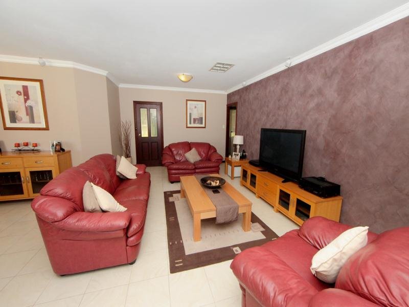 20 Holden Drive, Noranda, WA 6062 Property Details