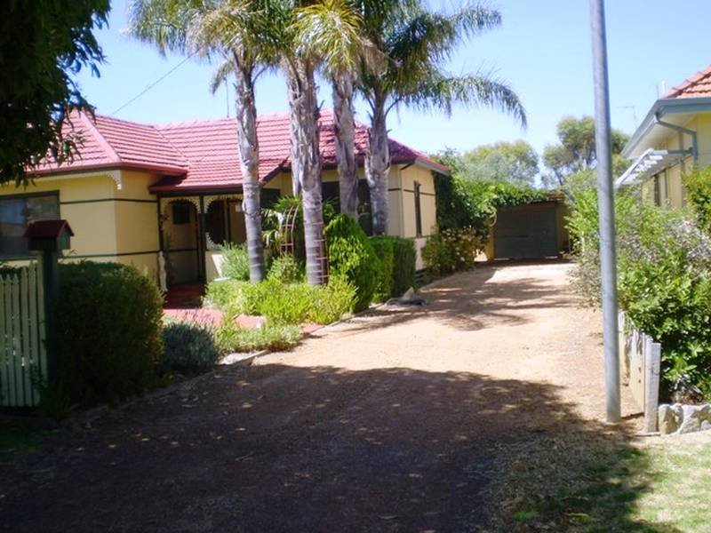 Property 104784387, Harvey, WA 6220 Property Details