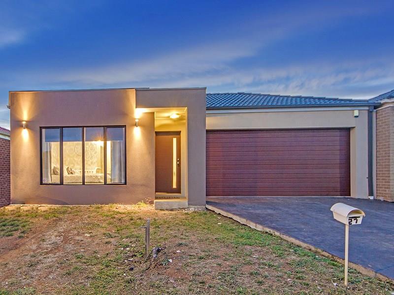 27 Basinview Drive, Tarneit, Vic 3029